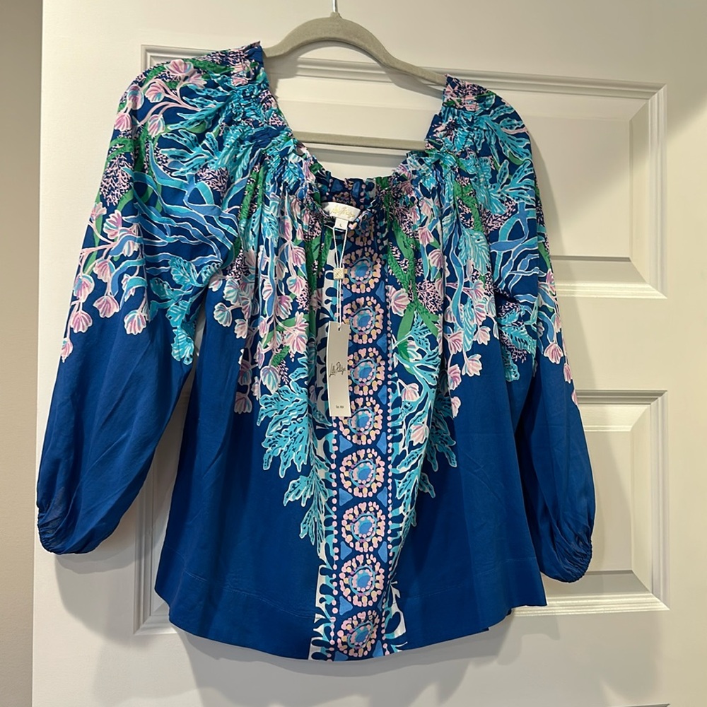 Lilly Pulitzer off-shoulder blouse size Large